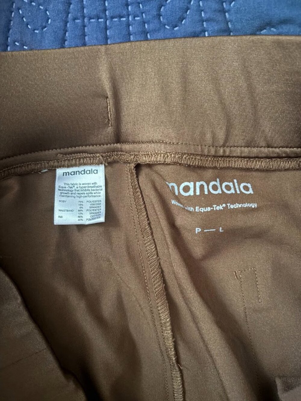 Mandala Scrub Set - Brown - Picture 4 of 4